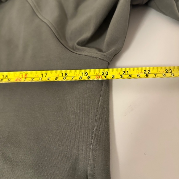 Lululemon Scuba Pullover Hoodie Sweatshirt in Rosemary Green | Size Small - Picture 10 of 11